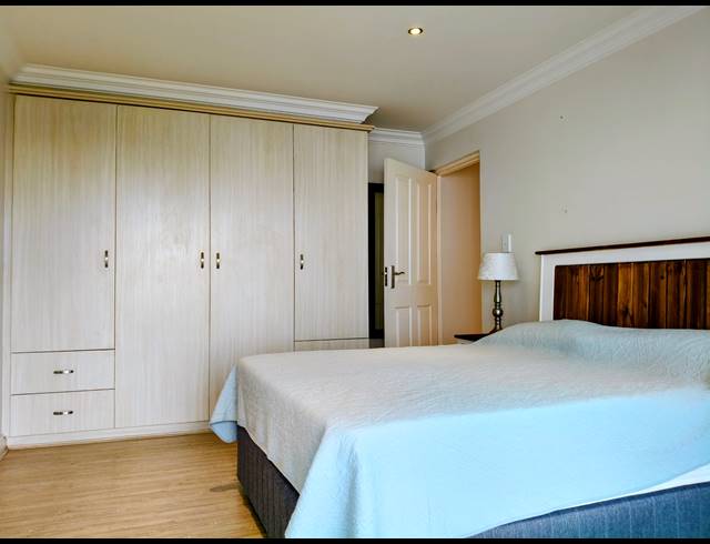 3 BEDROOM APARTMENT BLOCK FOR SALE IN FERREIRA TOWN